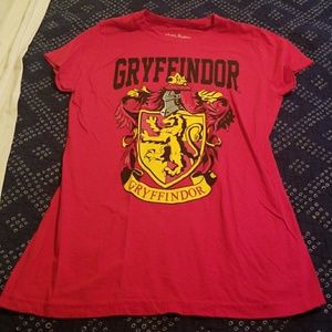 Red Gryffindor T shirt XL
